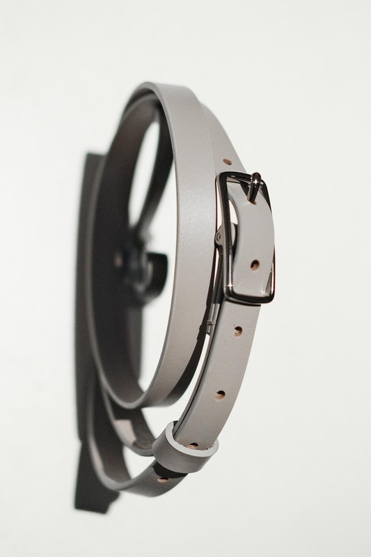 Belts 1.5 cm wide light grey